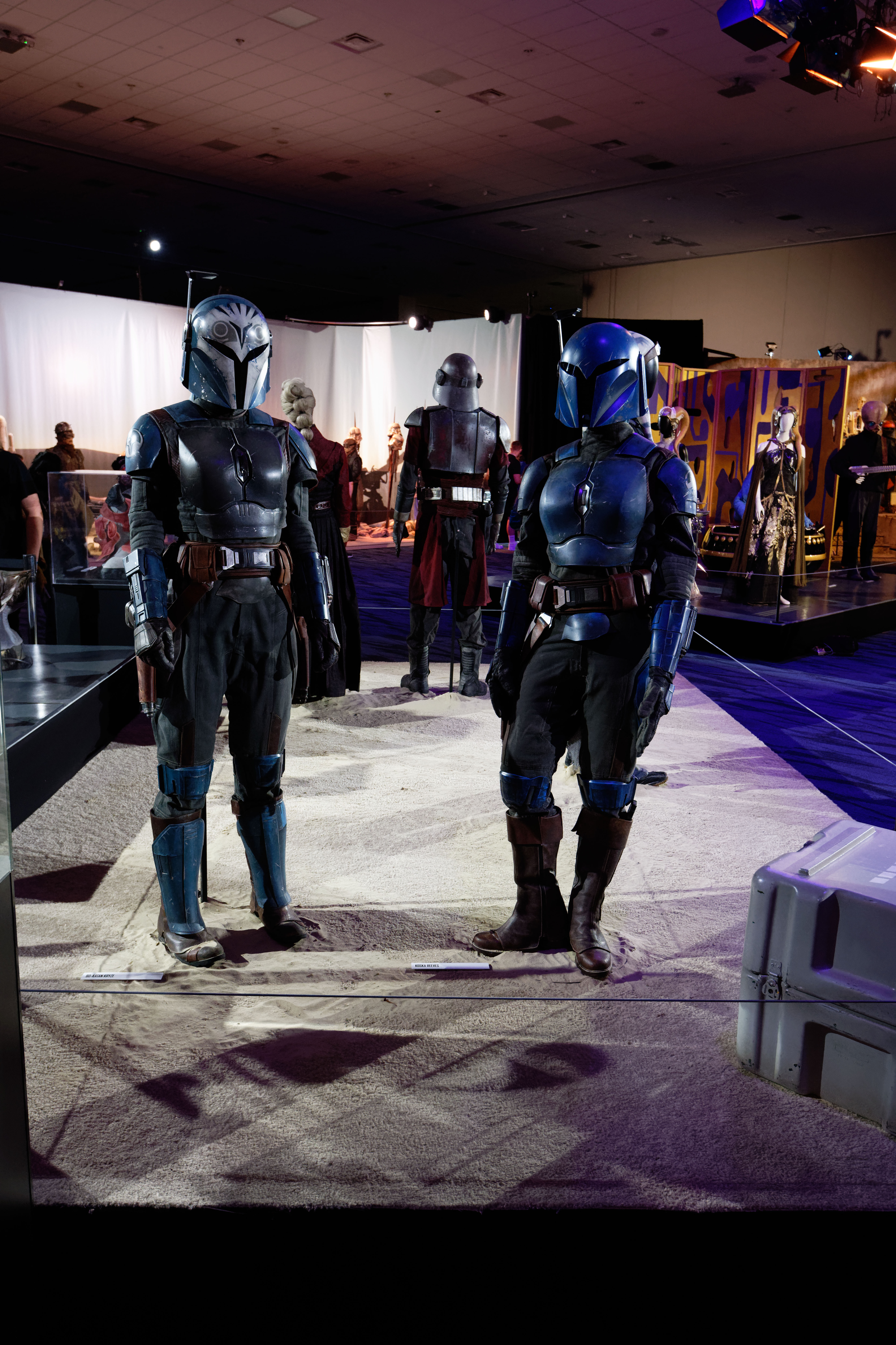 Bo-Katan Kryze and Koska Reeves 1.jpg