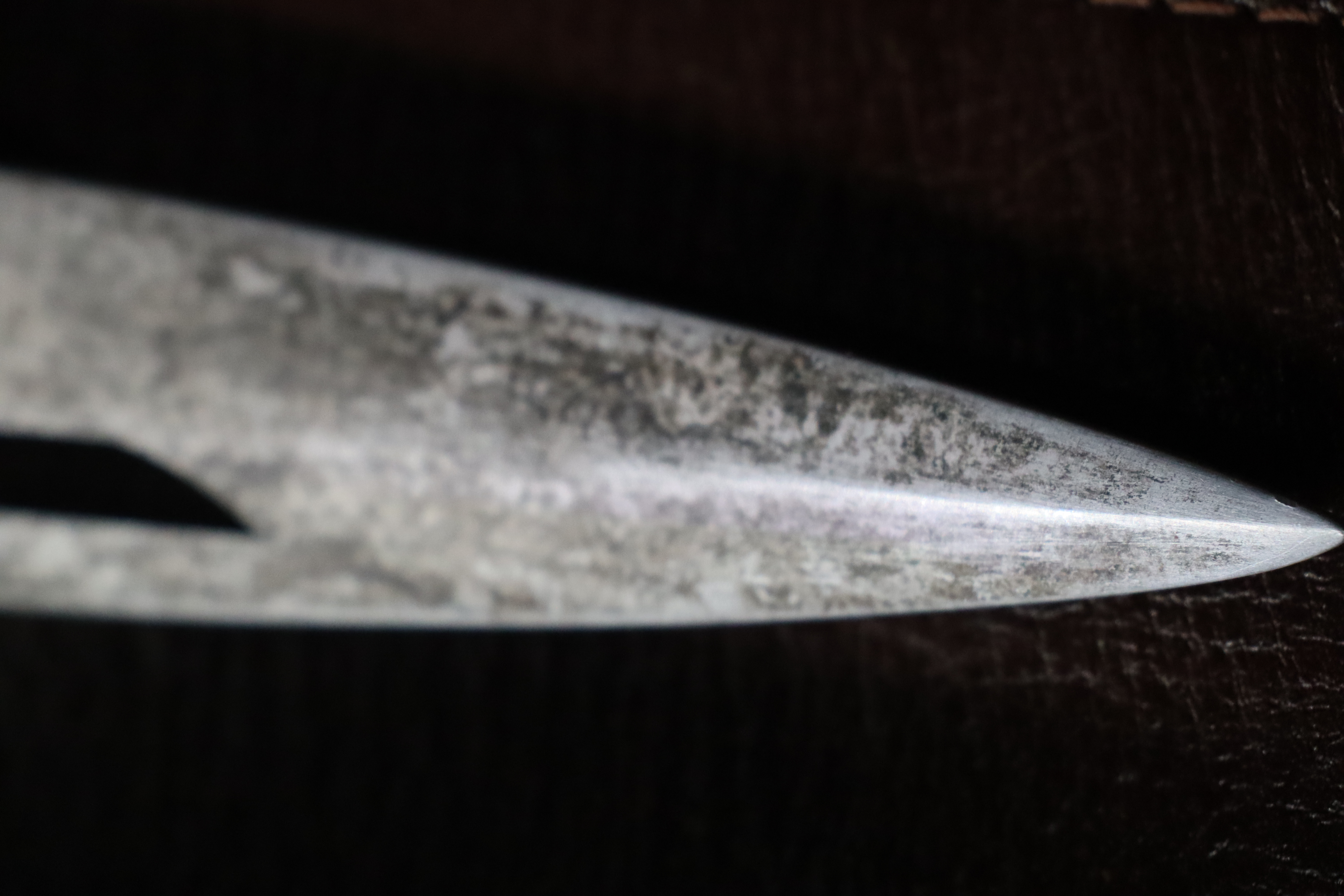 Din Djarin Vibro Blade 34.jpg