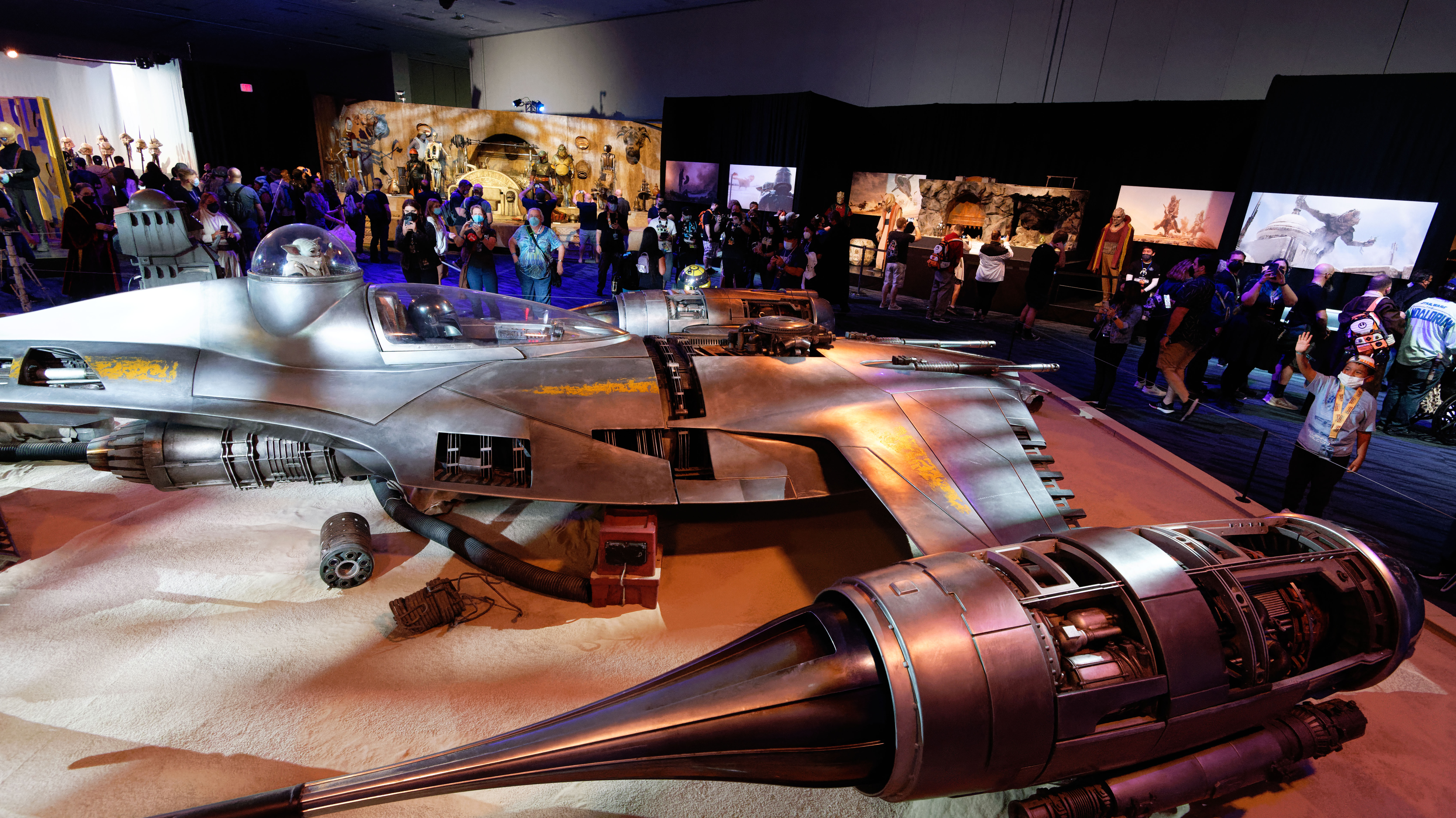 Din Djarin's N-1 Starfighter 17.jpg