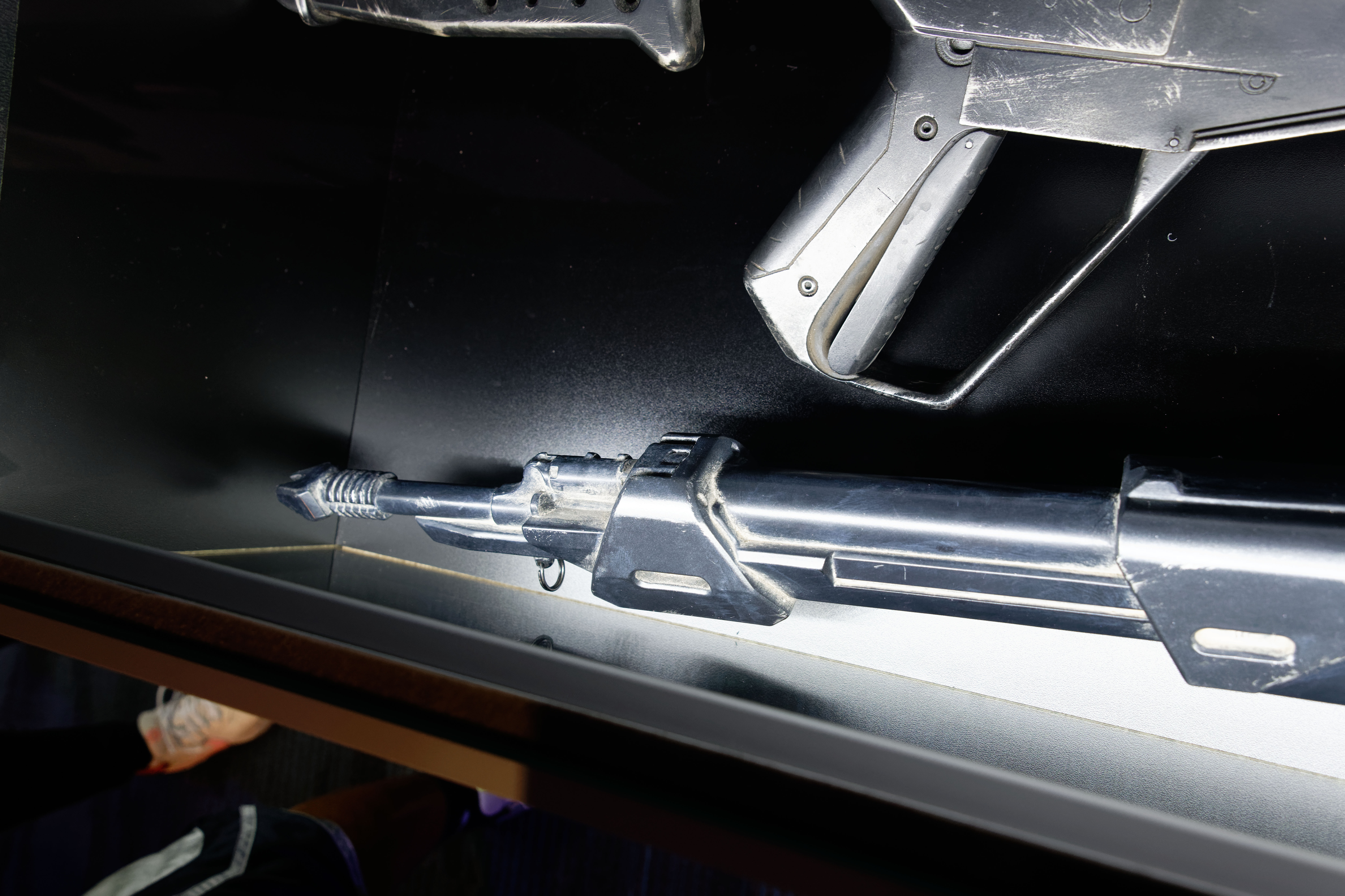 Fennec Shand's Weapons 06.jpg