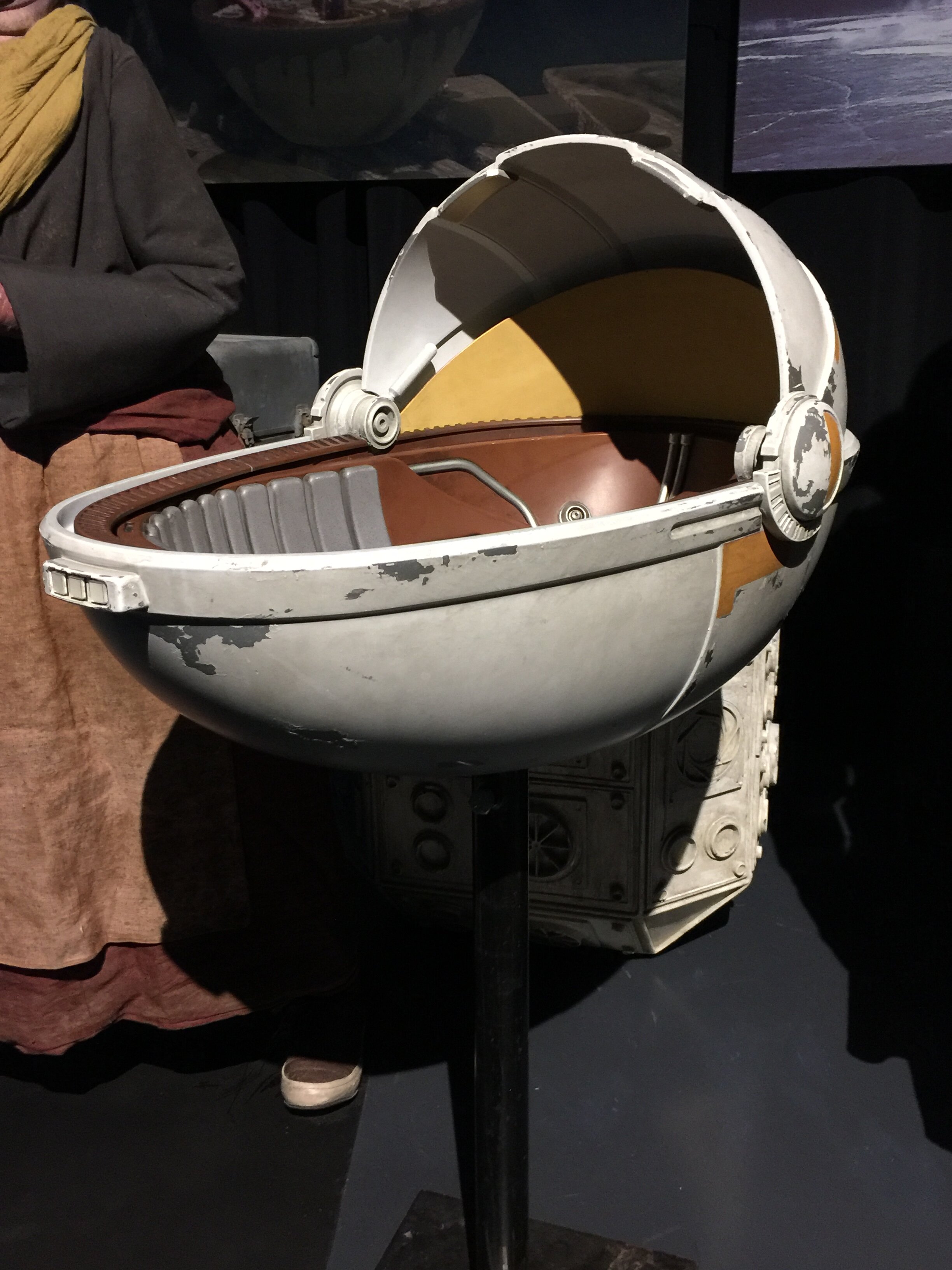 Grogu Pram 14.jpg