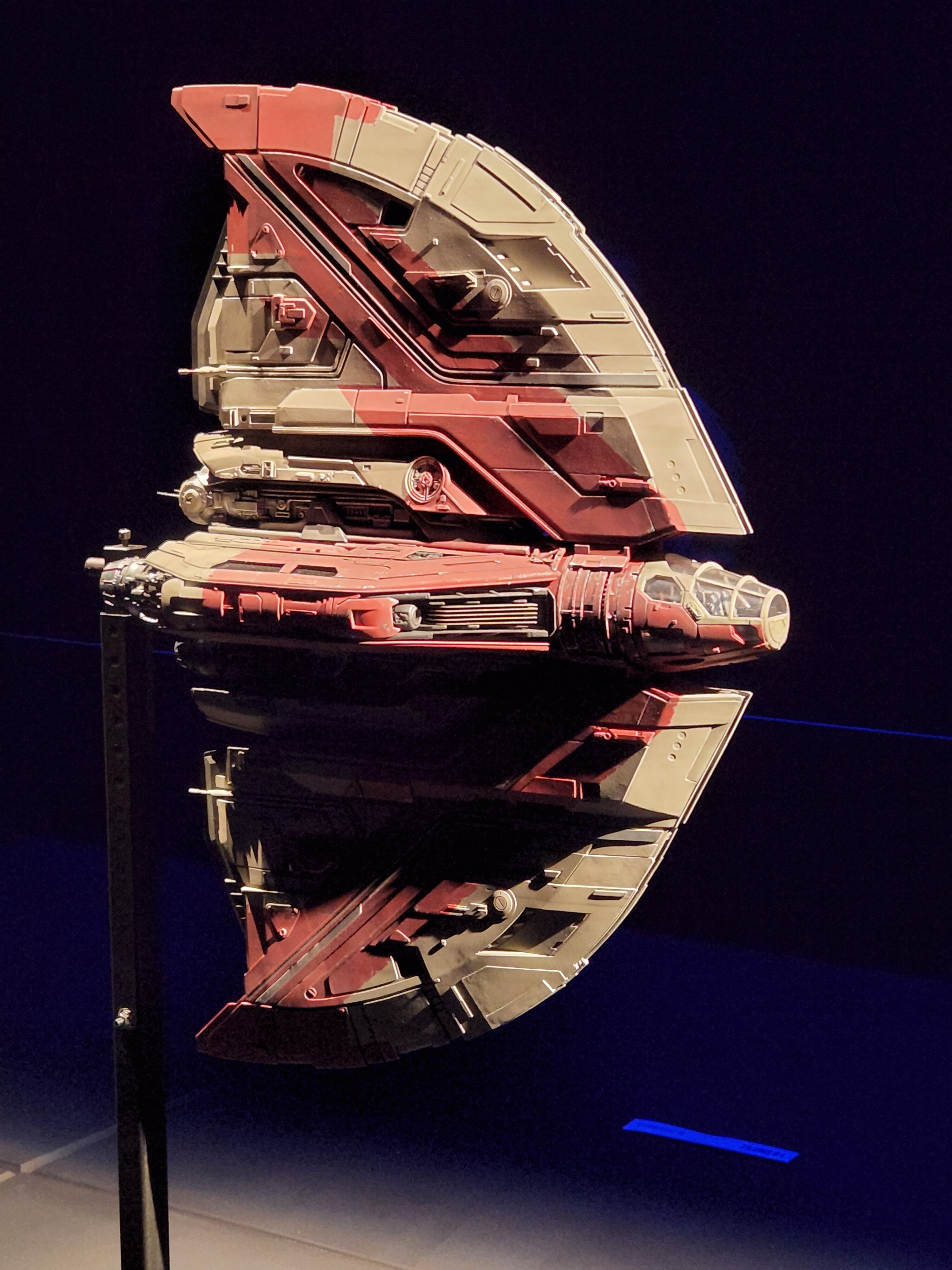 Jedi T-6 Shuttle Model Miniature 01.jpg