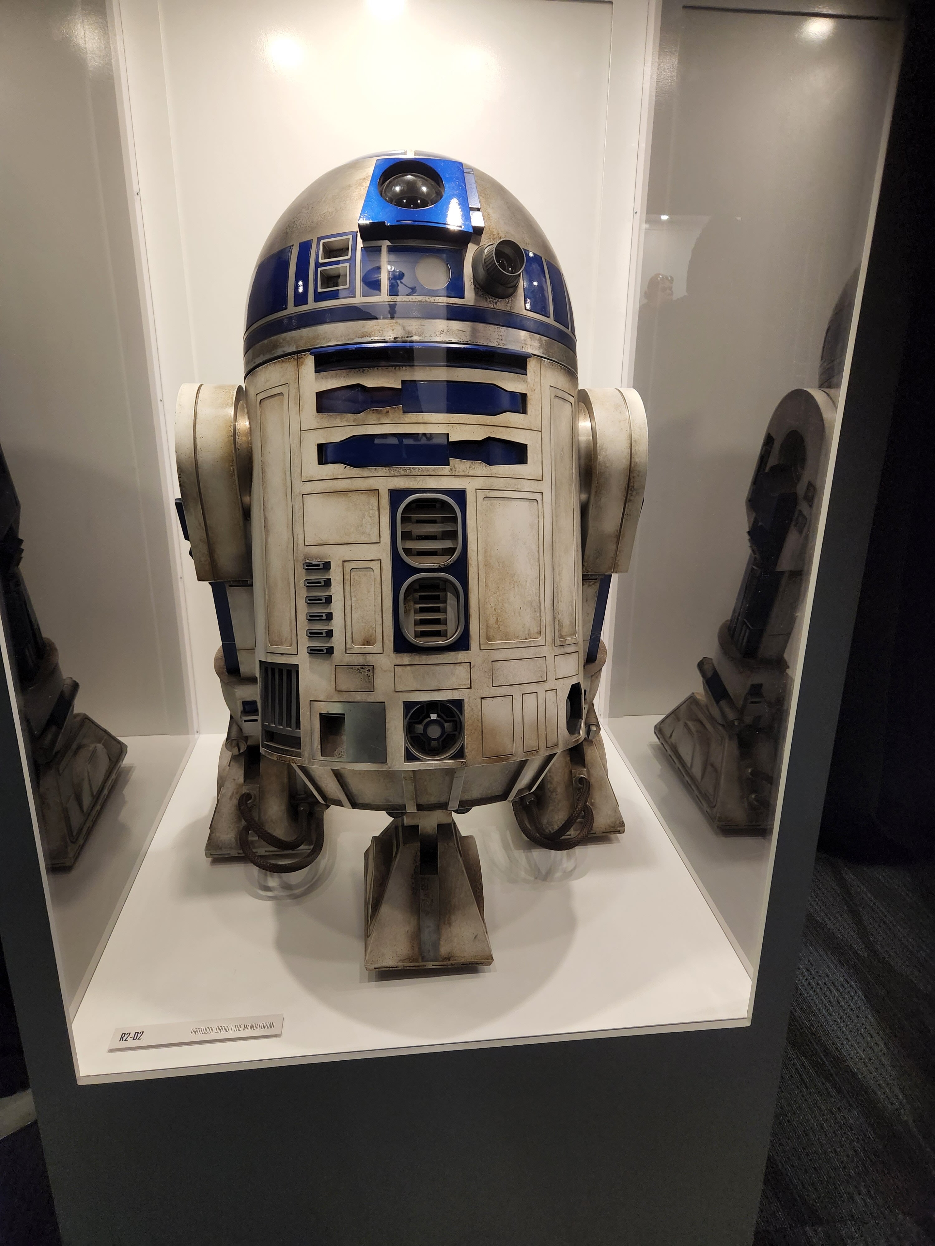 R2-D2 01.jpg