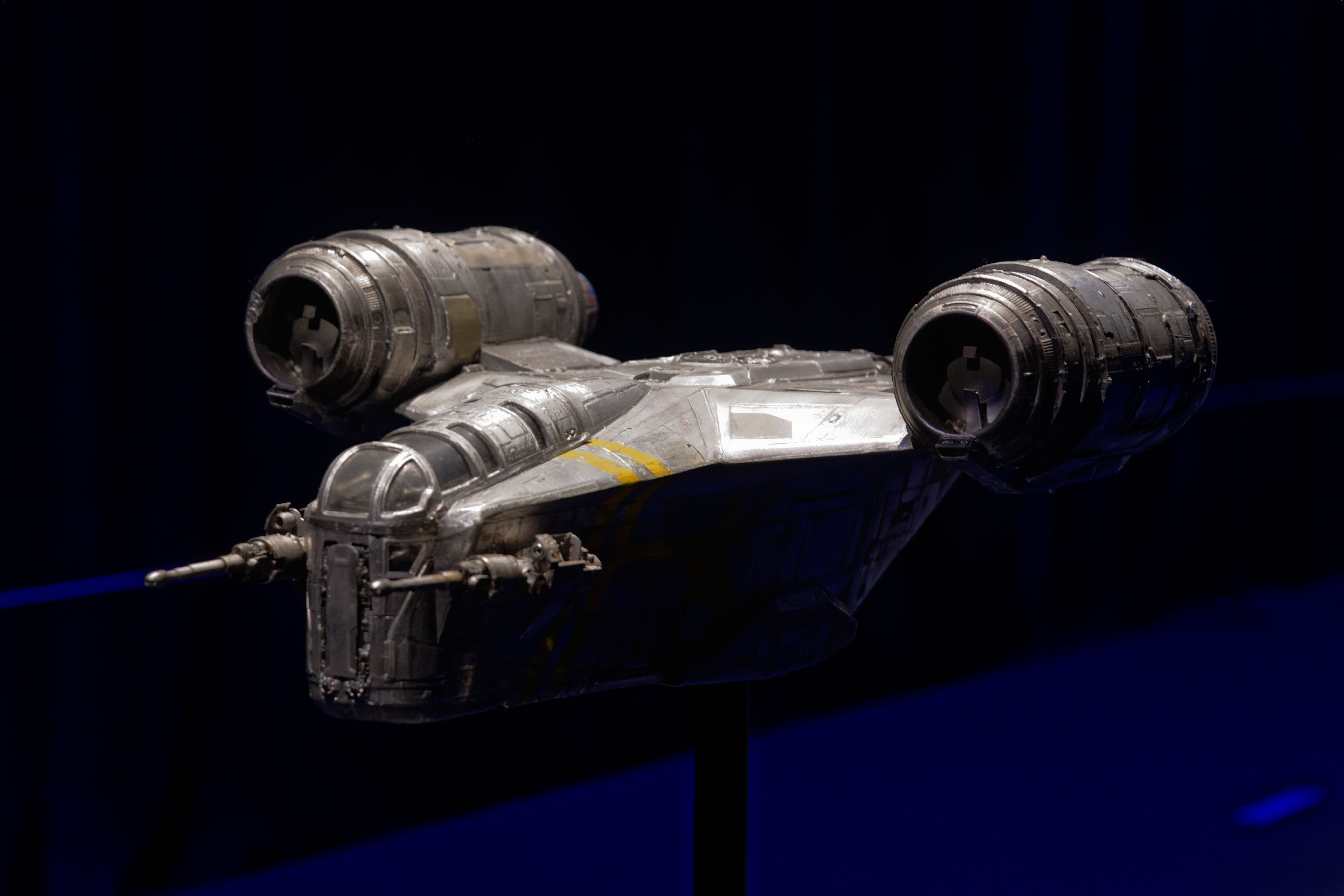 Razor Crest Model Miniature 07.jpg