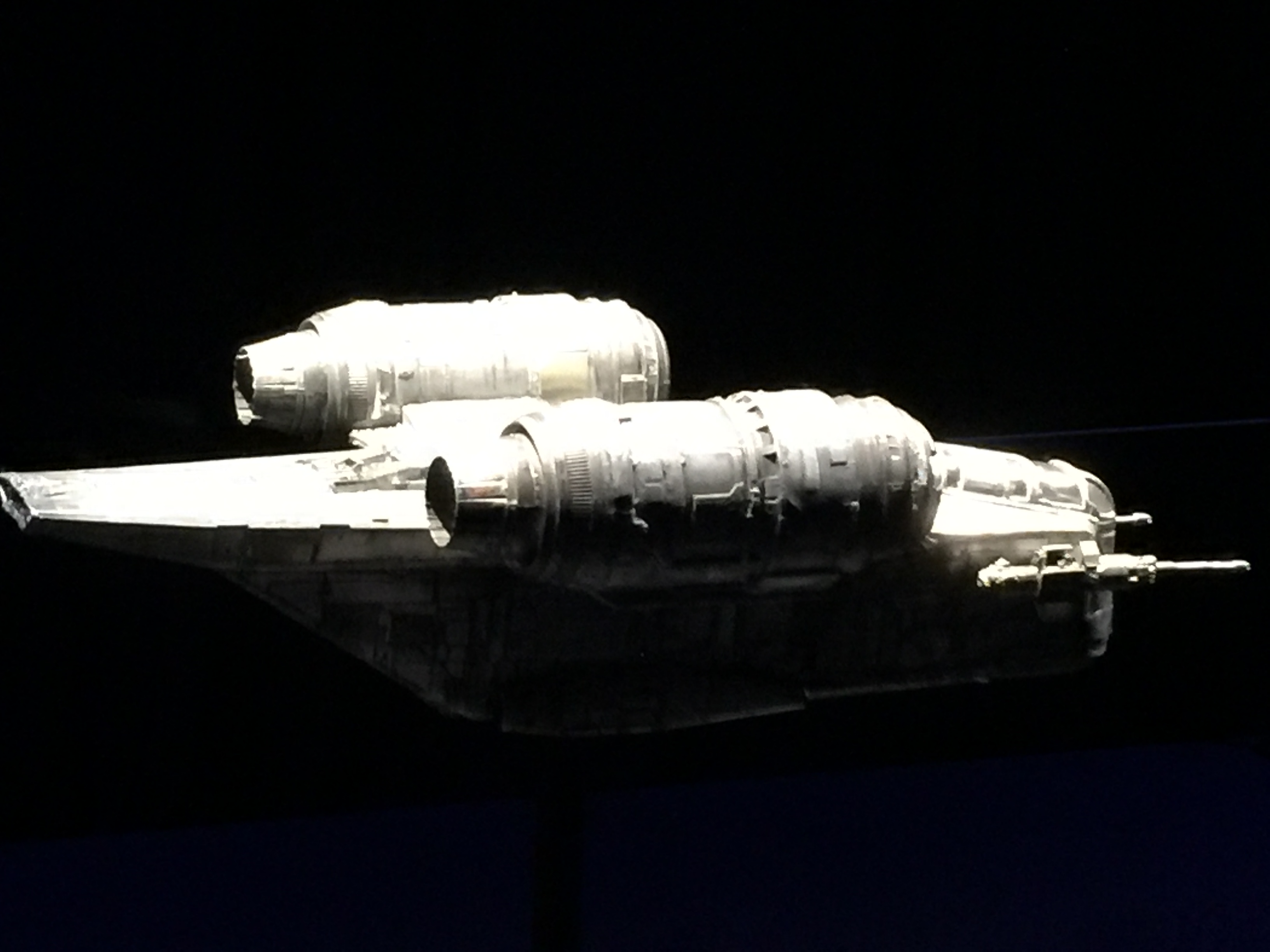 Razor Crest Model Miniature 11.jpg