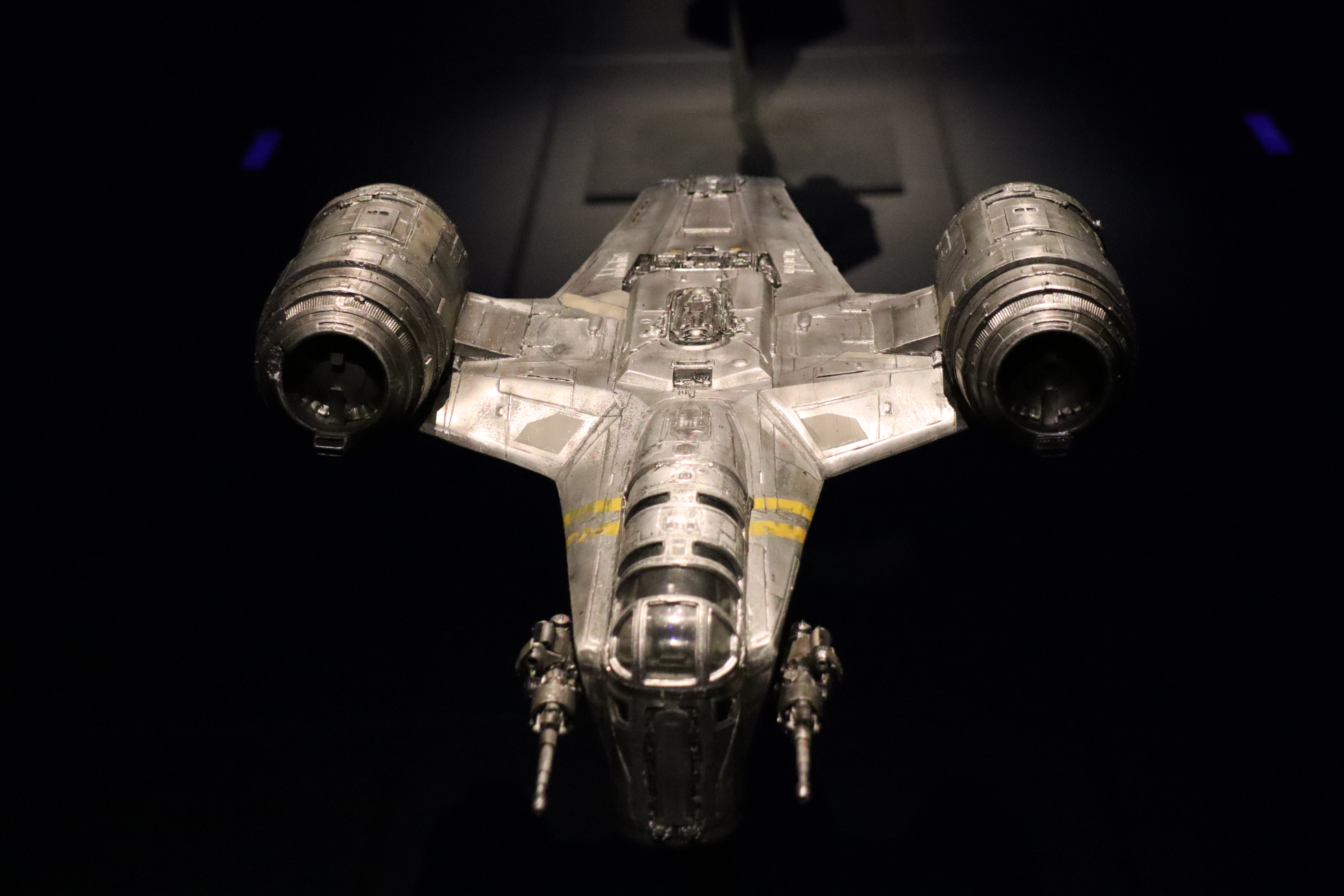 Razor Crest Model Miniature 13.jpg