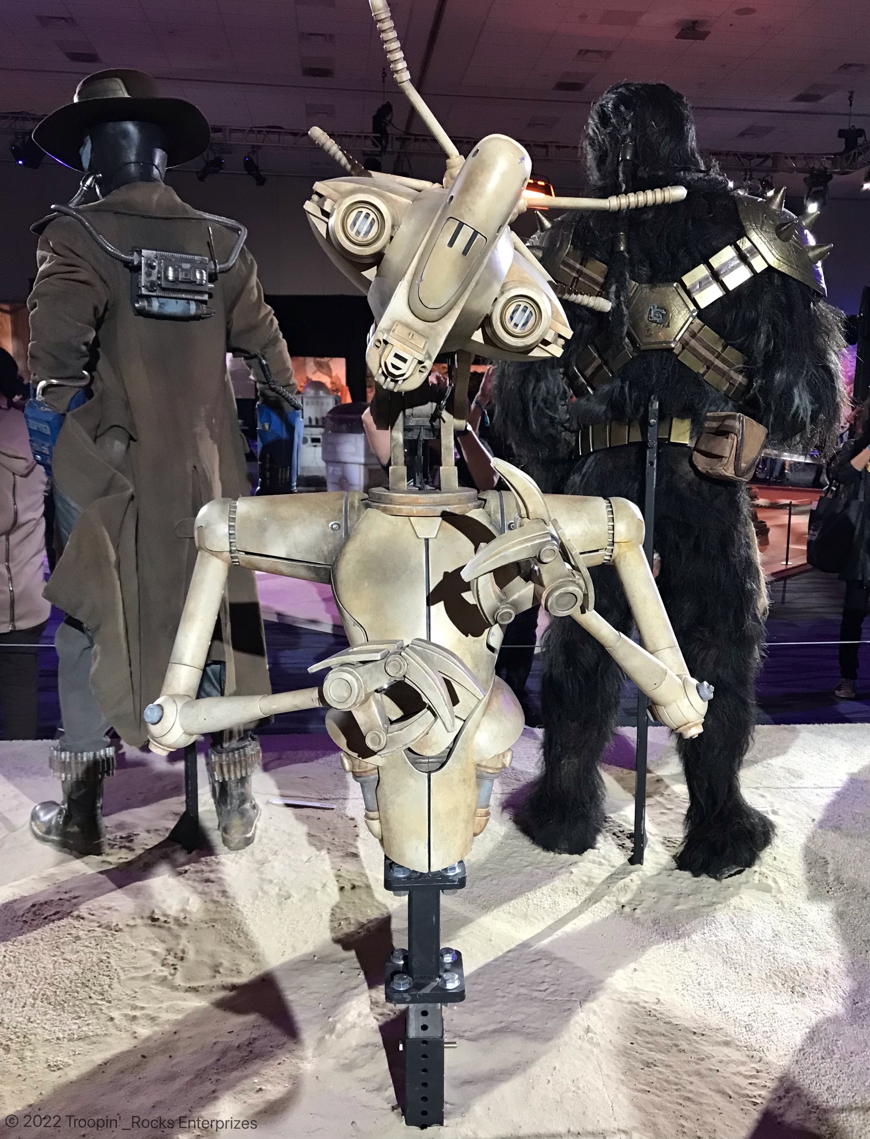 RIC-Series Rickshaw Droid 1.jpeg