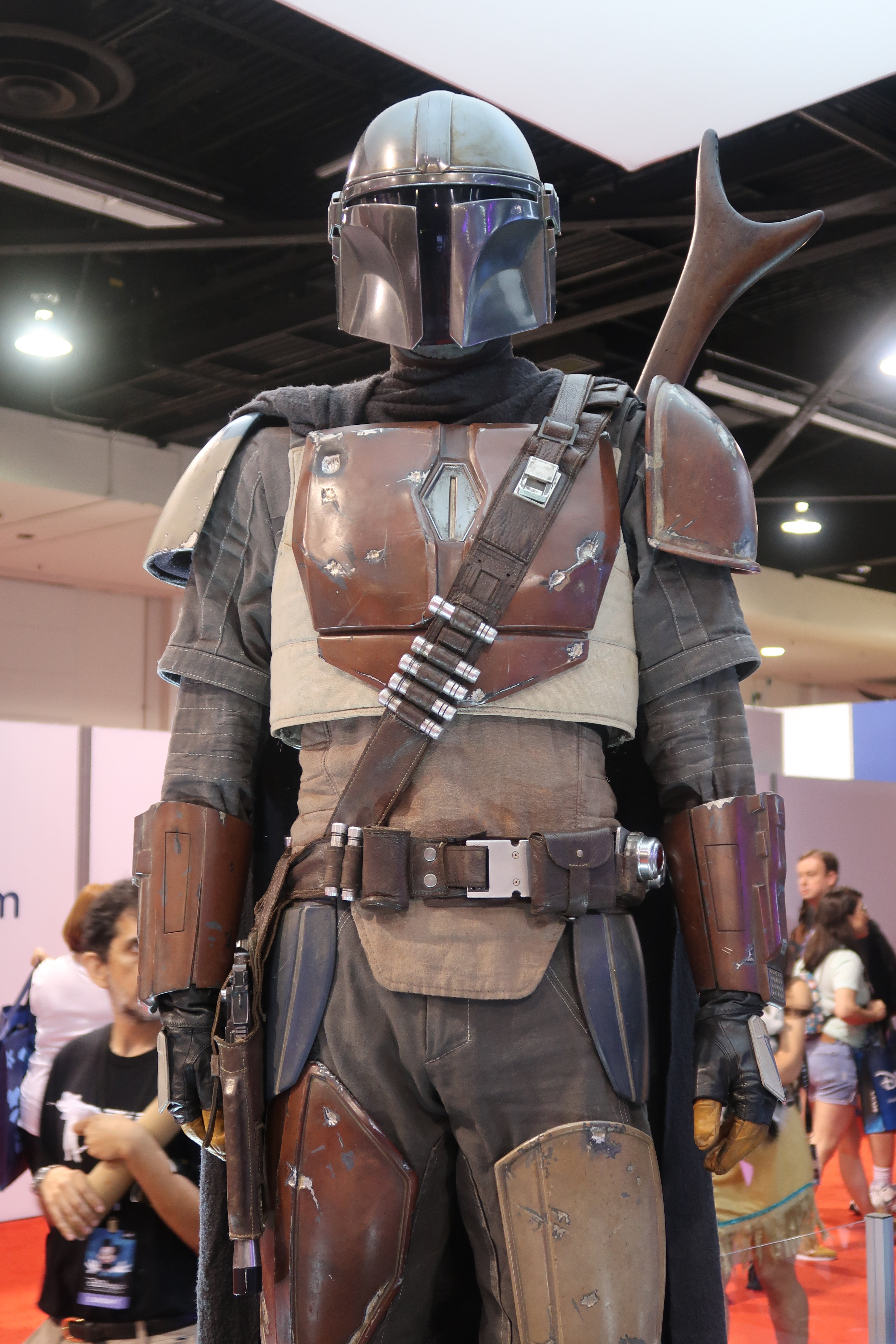 The Mandalorian - Din Djarin - D23 2019 039.jpg