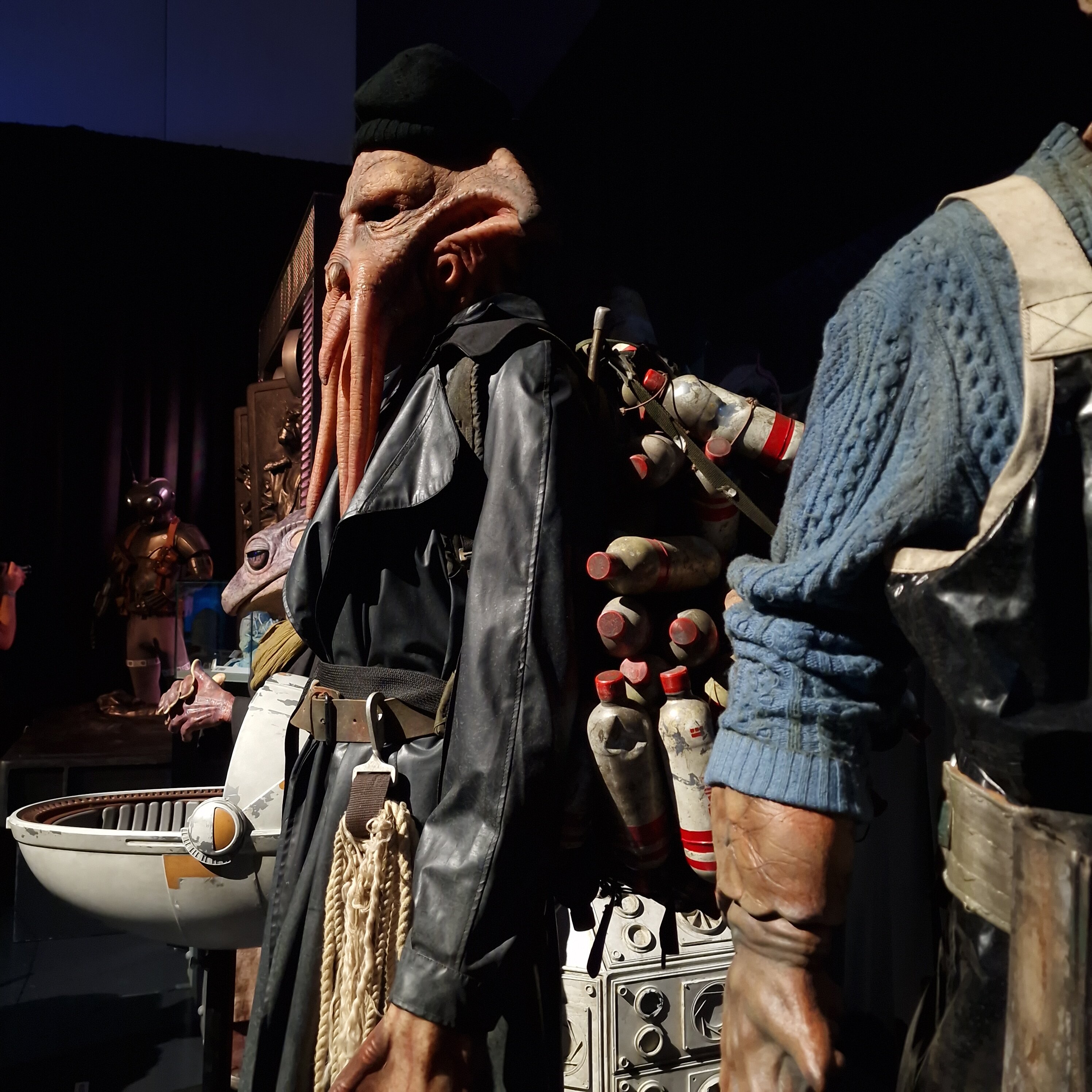 Trask Quarren and Mon Calamari Fishermen 12.jpg