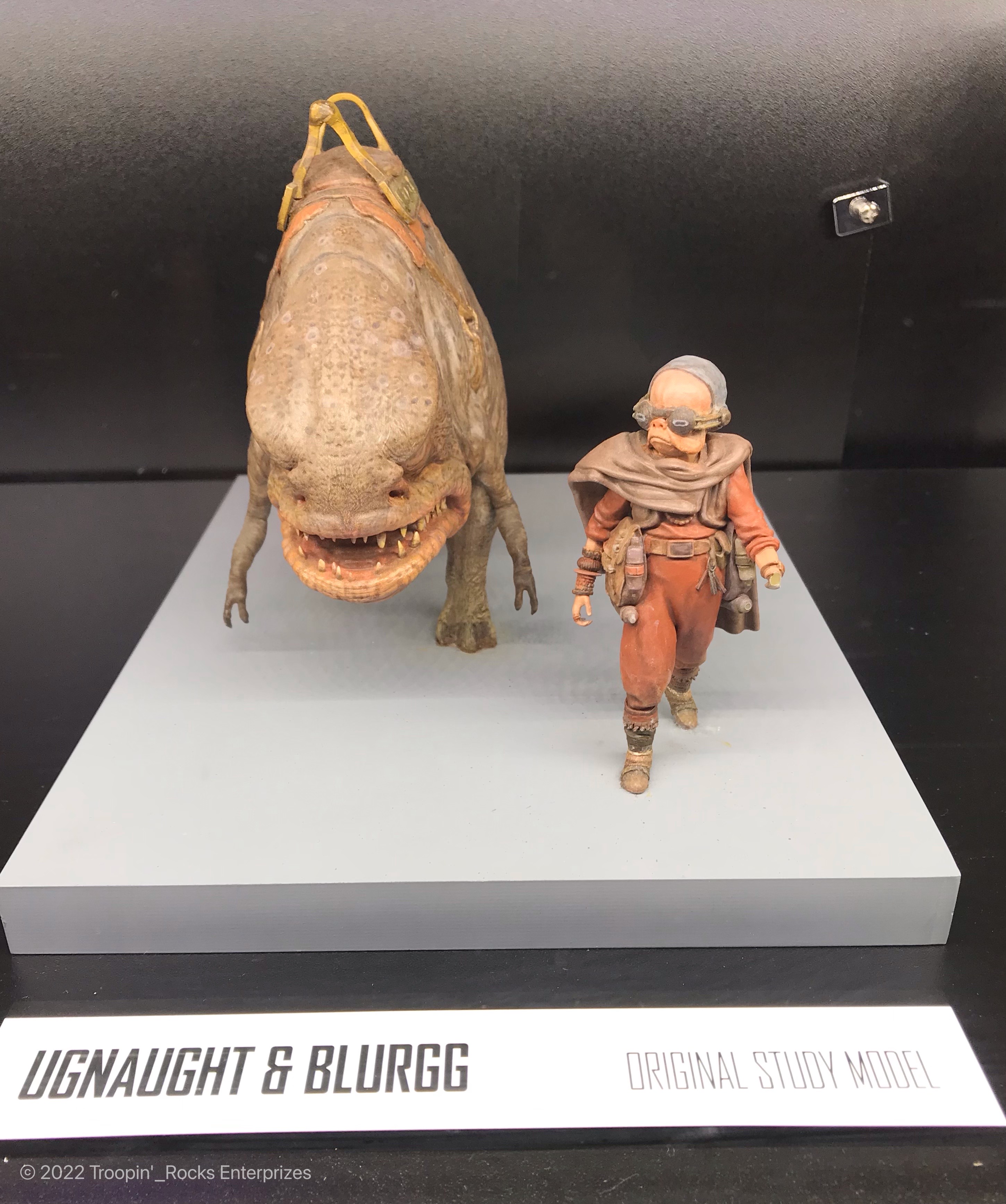 Ugnaught and Blurgg Maquette 11.jpg