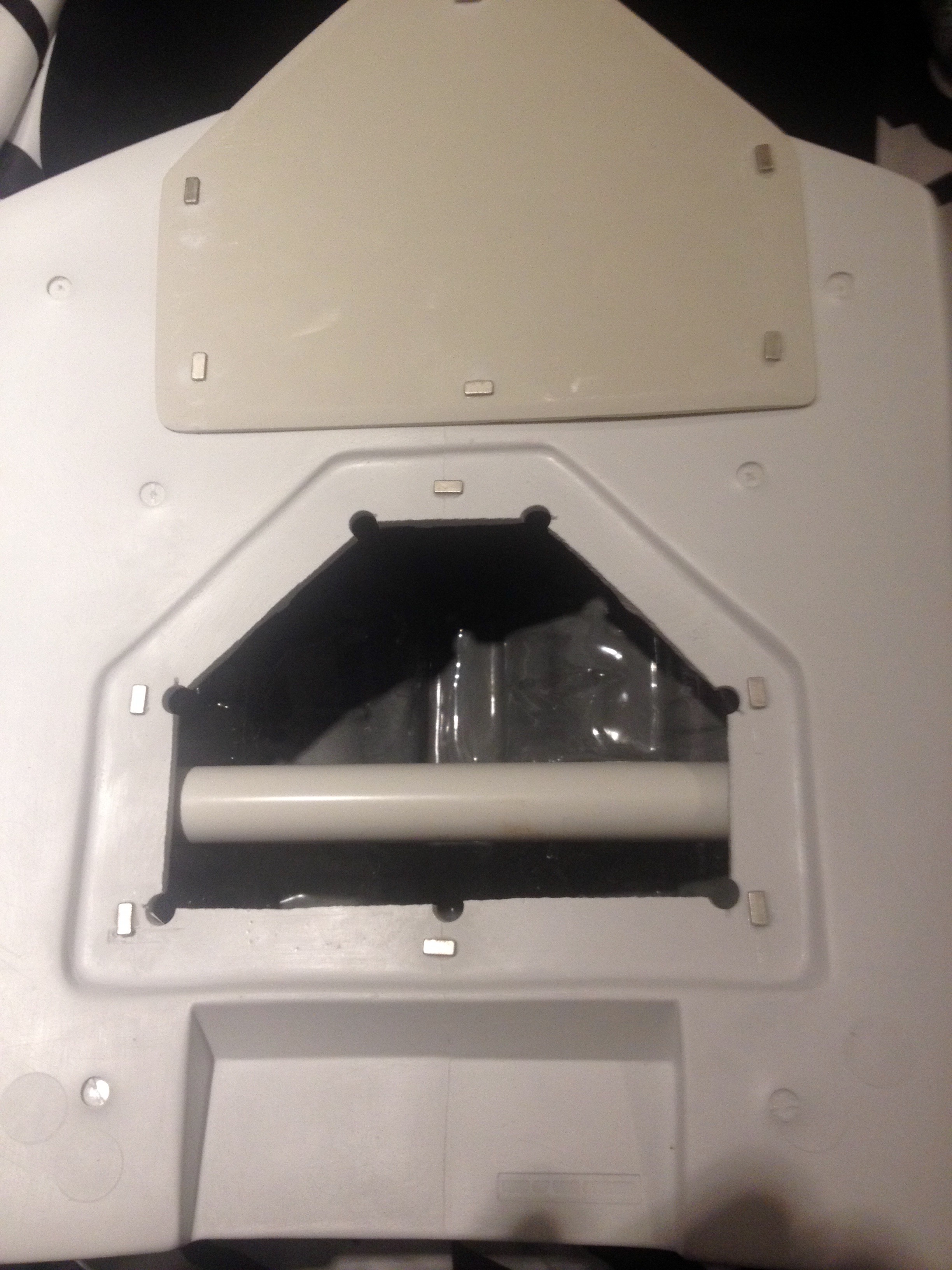 using earth magnets to attach back panel